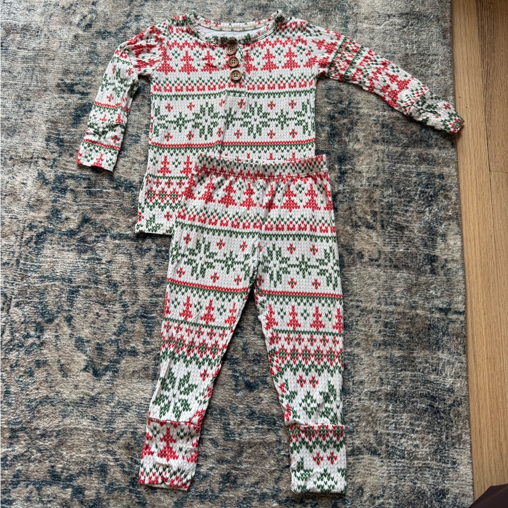 Posh Peanut Nicholas Henley set pajamas